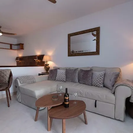 Parque Santiago Iii 207 - Studio Apartment